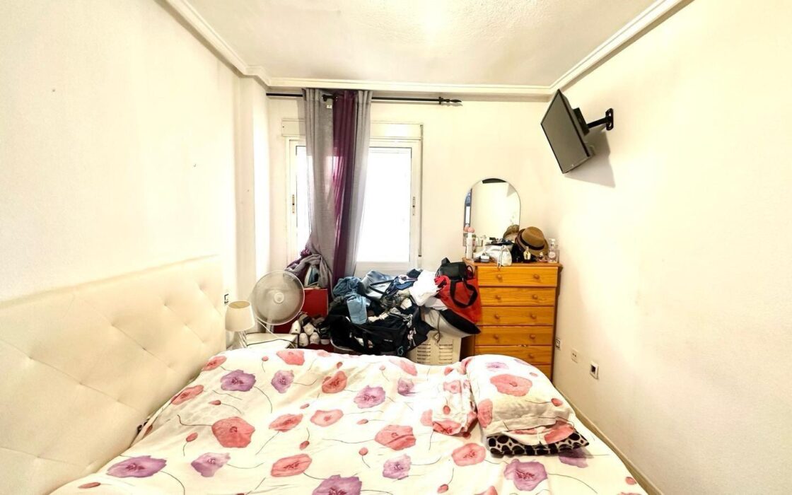 Апартаменты 66 кв.м у моря в Торревьехе с террасой