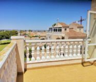 Дом в Торревьехе с террасой 65 кв.м для комфортного отдыха