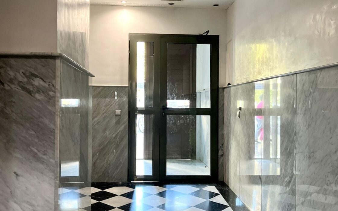 Дуплекс в Валенсии 162 кв.м с террасой и 5 комнатами