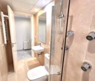 Дуплекс в Валенсии 162 кв.м с террасой и 5 комнатами