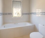 Дом в Ориуэла Коста 67 кв.м с террасой и бассейном