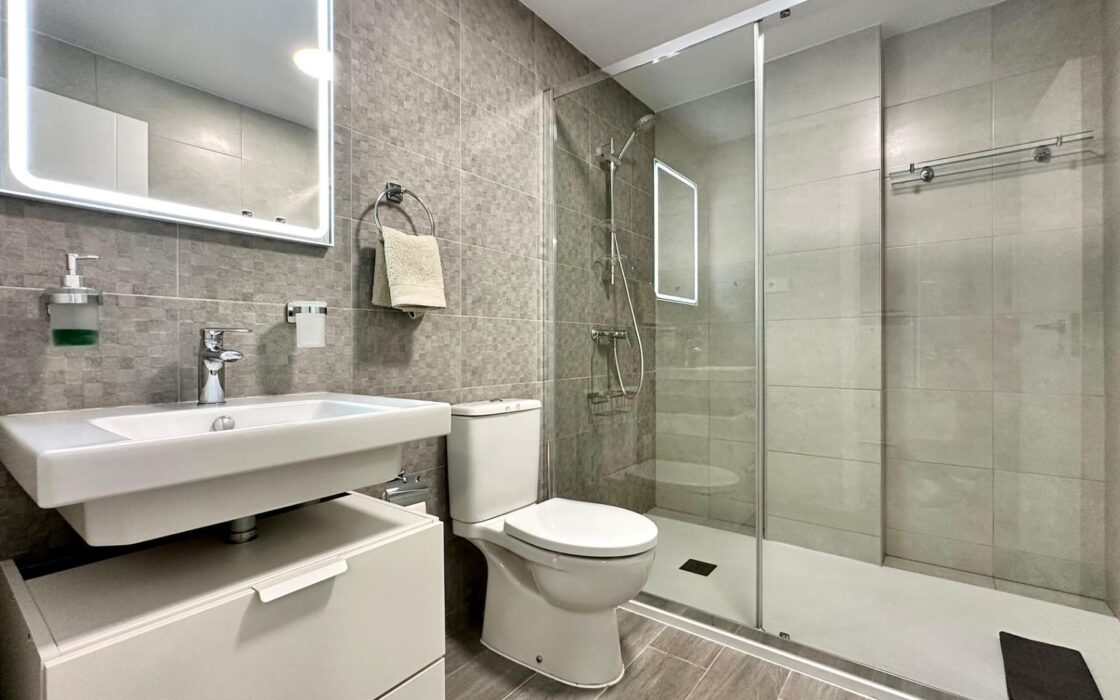 Дуплекс с панорамными видами в Бенидорме, 215 кв.м.