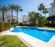 Двухуровневый пентхаус с террасой в Лос Наранхос 114 кв.м