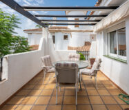 Двухуровневый пентхаус с террасой в Лос Наранхос 114 кв.м