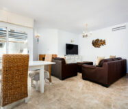 Двухуровневый пентхаус с террасой в Лос Наранхос 114 кв.м