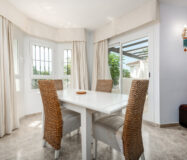 Двухуровневый пентхаус с террасой в Лос Наранхос 114 кв.м