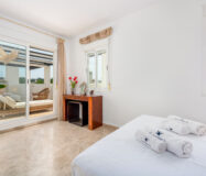 Двухуровневый пентхаус с террасой в Лос Наранхос 114 кв.м