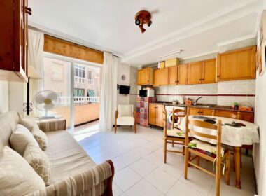 Апартаменты в Торревьехе у моря 42 кв.м с террасой