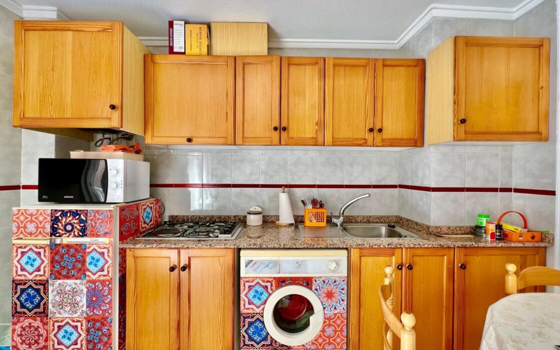 Апартаменты в Торревьехе у моря 42 кв.м с террасой