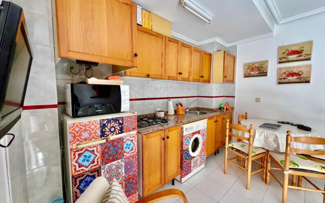 Апартаменты в Торревьехе у моря 42 кв.м с террасой