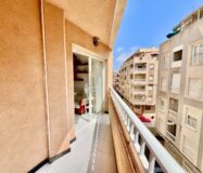 Апартаменты в Торревьехе у моря 42 кв.м с террасой