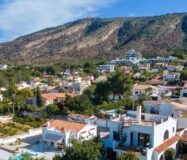 Новая постройка в Альбире с террасой 4 спальни 268 кв.м