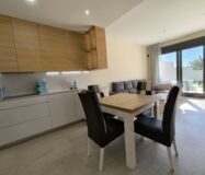 Двохрівневий таунхаус з видом на море в Бенідормі 263 кв.м