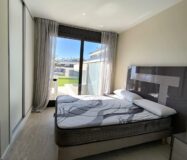 Двохрівневий таунхаус з видом на море в Бенідормі 263 кв.м