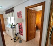 Апартамент 75 кв.м з терасою в Торрев’єсі біля моря