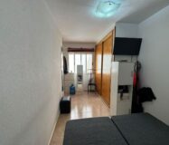 Апартамент 75 кв.м з терасою в Торрев’єсі біля моря