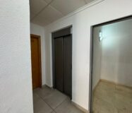 Апартамент 75 кв.м з терасою в Торрев’єсі біля моря