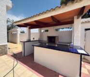 Вилла в Сьюдад Кесада 110 кв.м с бассейном у моря