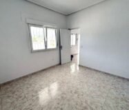 Вилла в Сьюдад Кесада 110 кв.м с бассейном у моря