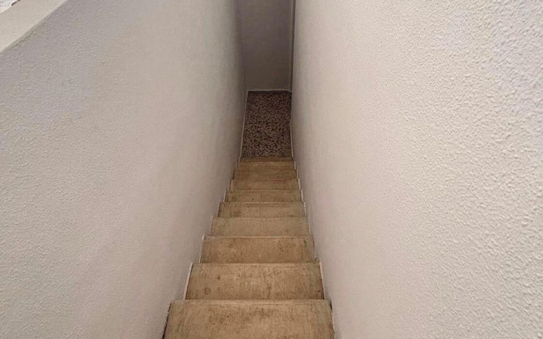 Вилла в Сьюдад Кесада 110 кв.м с бассейном у моря