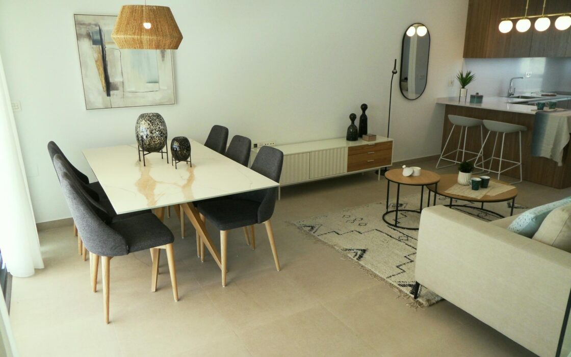 Дуплекс в Пилар-де-ла-Орадада у моря, 3 спальни, солярий