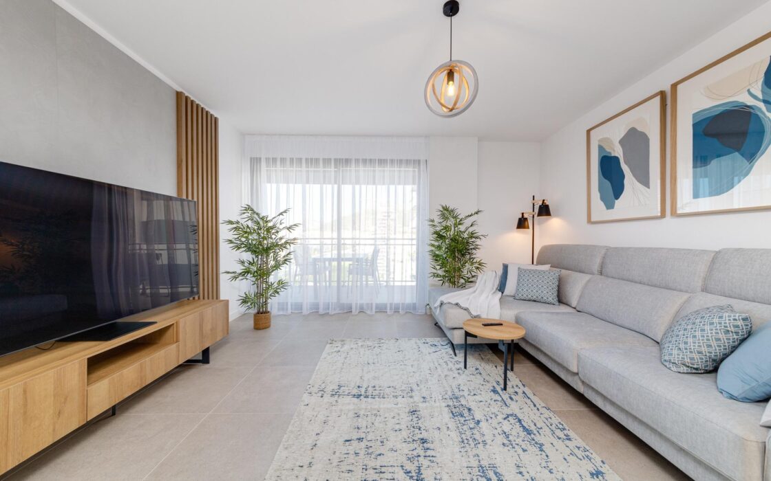 Простора квартира 105 кв.м з видом на море в Кальпе