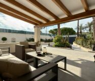 Отдельная вилла с бассейном в Сан-Хуан-де-Аликанте 360 кв.м