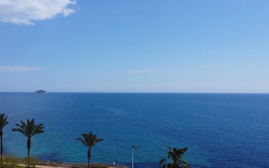 Квартири з терасами та морським видом у Вильяхойосі 108 кв.м