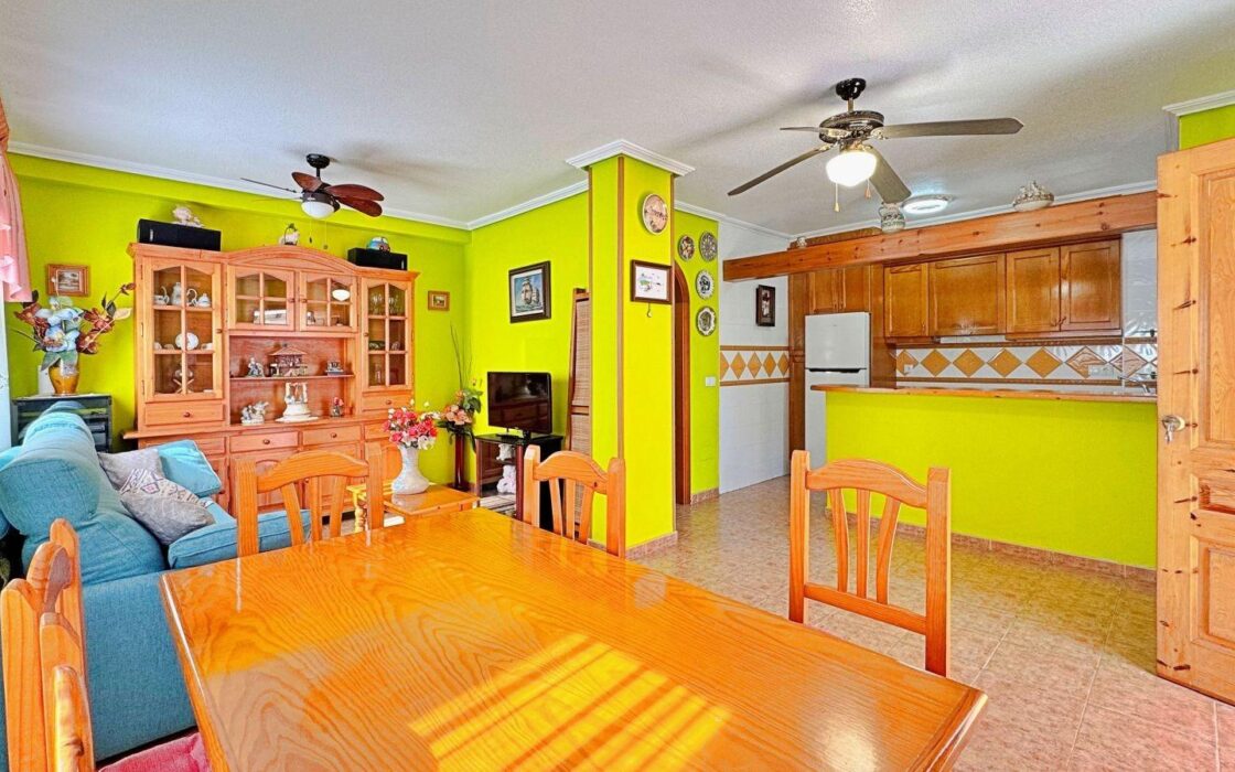 Будинок в Оріуела Коста 84 кв.м, 3 кімнати, 700 м до моря