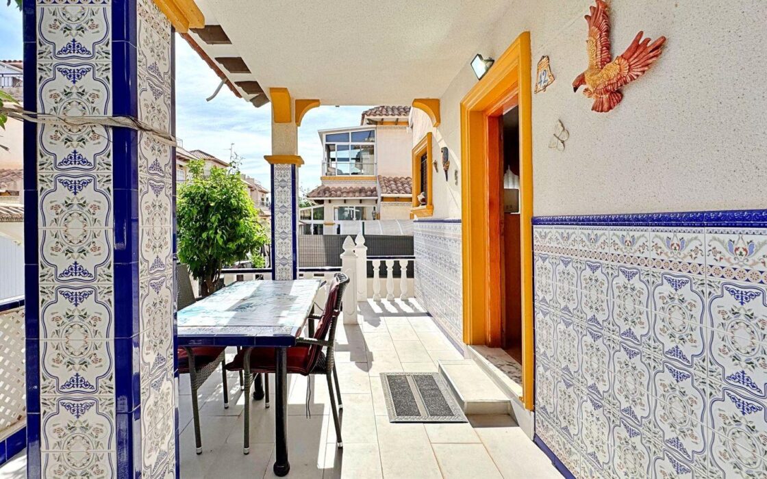 Будинок в Оріуела Коста 84 кв.м, 3 кімнати, 700 м до моря