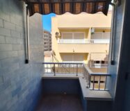 Апартаменты в Торревьехе 68 кв.м с террасой у моря