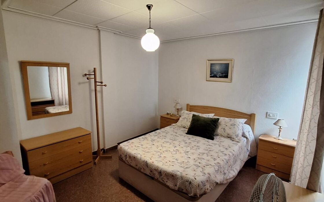 Апартаменты в Торревьехе 68 кв.м с террасой у моря