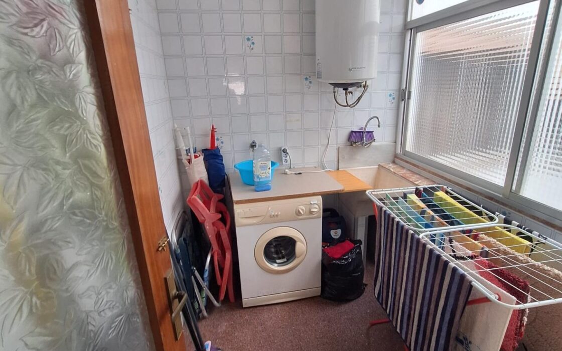 Апартаменты в Торревьехе 68 кв.м с террасой у моря