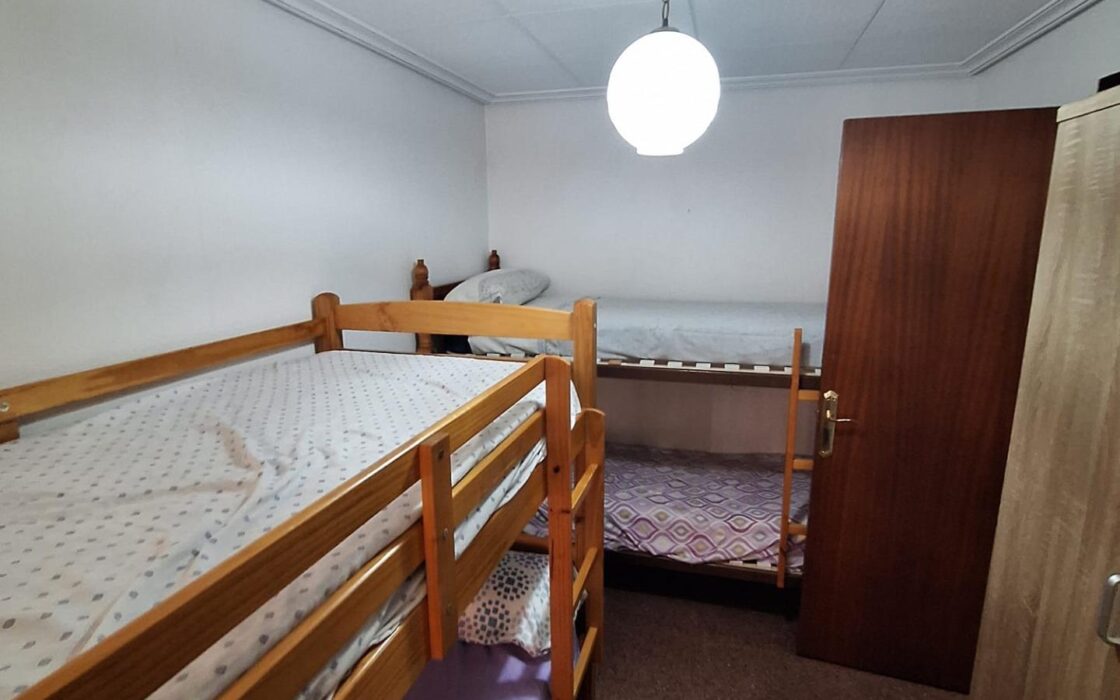 Апартаменты в Торревьехе 68 кв.м с террасой у моря