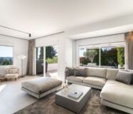 Пентхаус 267 кв.м з терасою та видами на море в Нуэва Андалусія