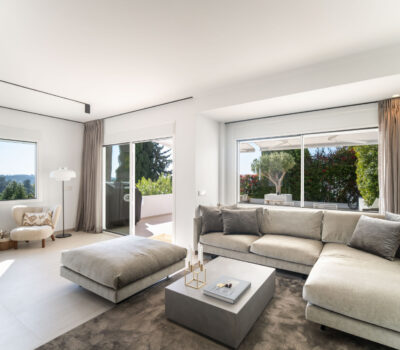 Пентхаус 267 кв.м з терасою та видами на море в Нуэва Андалусія