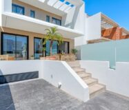 Вілла в Долоресі, 76 кв.м, 4 кімнати, тераса, 12 км до моря