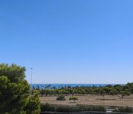 Будинок в Торрев’єсі 95 кв.м з терасою та видом на море