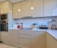 Апартаменти 136 кв.м в Аліканте, 300 м до моря, новобудова