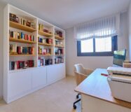 Апартаменти 136 кв.м в Аліканте, 300 м до моря, новобудова