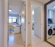 Апартаменти 136 кв.м в Аліканте, 300 м до моря, новобудова