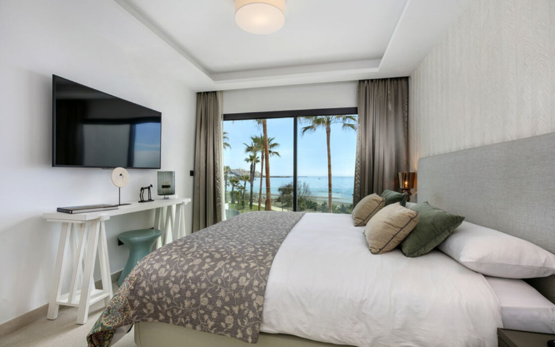 Таунхаус с видом на море в Малаге, 283 кв.м, терраса