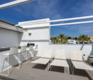 Таунхаус с видом на море в Малаге, 283 кв.м, терраса