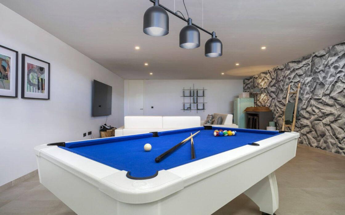 Таунхаус с видом на море в Малаге, 283 кв.м, терраса