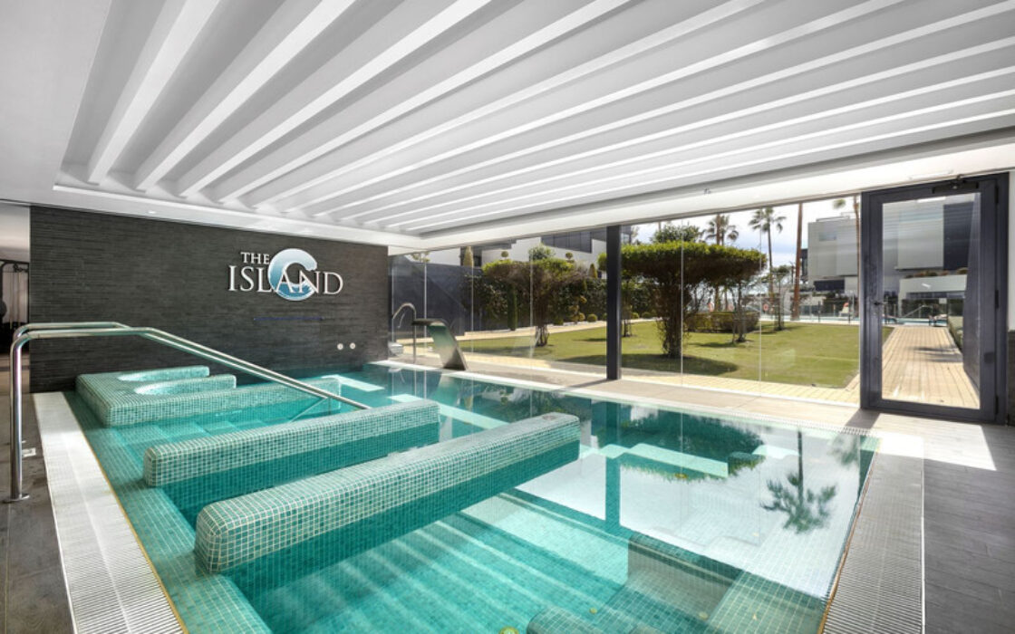 Таунхаус с видом на море в Малаге, 283 кв.м, терраса