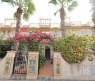 Дом в Ориуэла Коста, 72 кв.м, 3 спальни, 400 м до моря