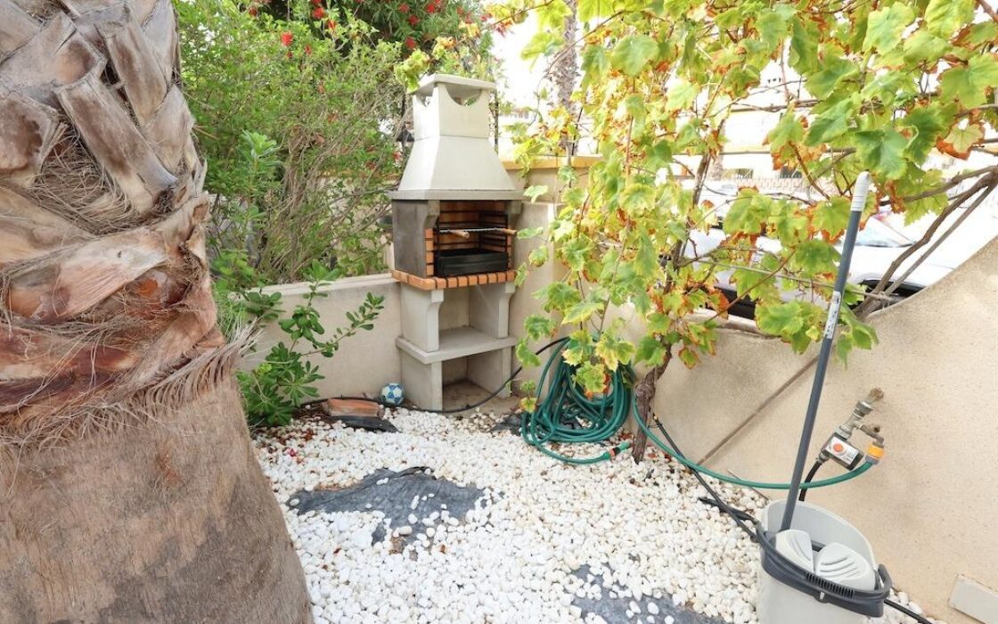 Дом в Ориуэла Коста, 72 кв.м, 3 спальни, 400 м до моря