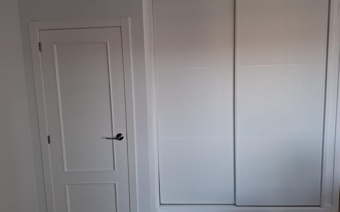 Будинок в San Juan Playa 230 кв.м біля моря з терасою та басейном