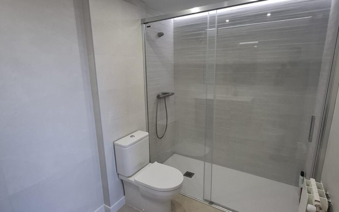 Будинок в San Juan Playa 230 кв.м біля моря з терасою та басейном