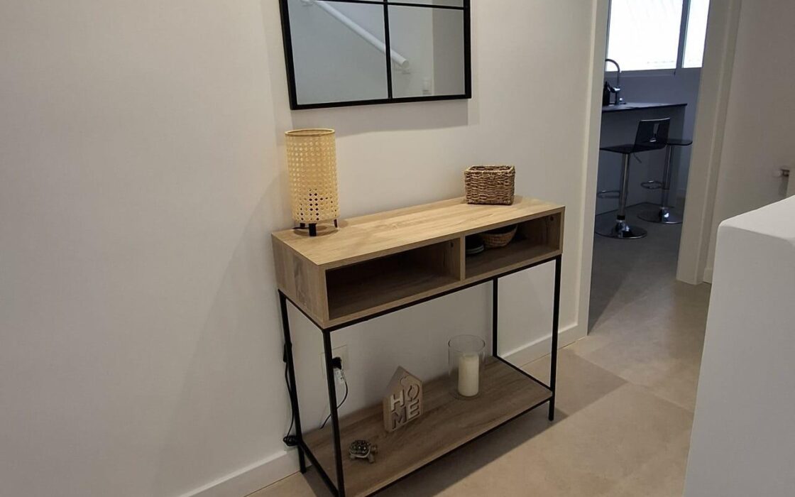 Будинок в San Juan Playa 230 кв.м біля моря з терасою та басейном